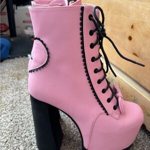 Sugar Thrillz Platform Boots